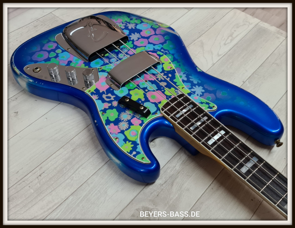 Preview: Fender Custom Shop Jazz Bass Relic, Blue Flower, Limited Edition
